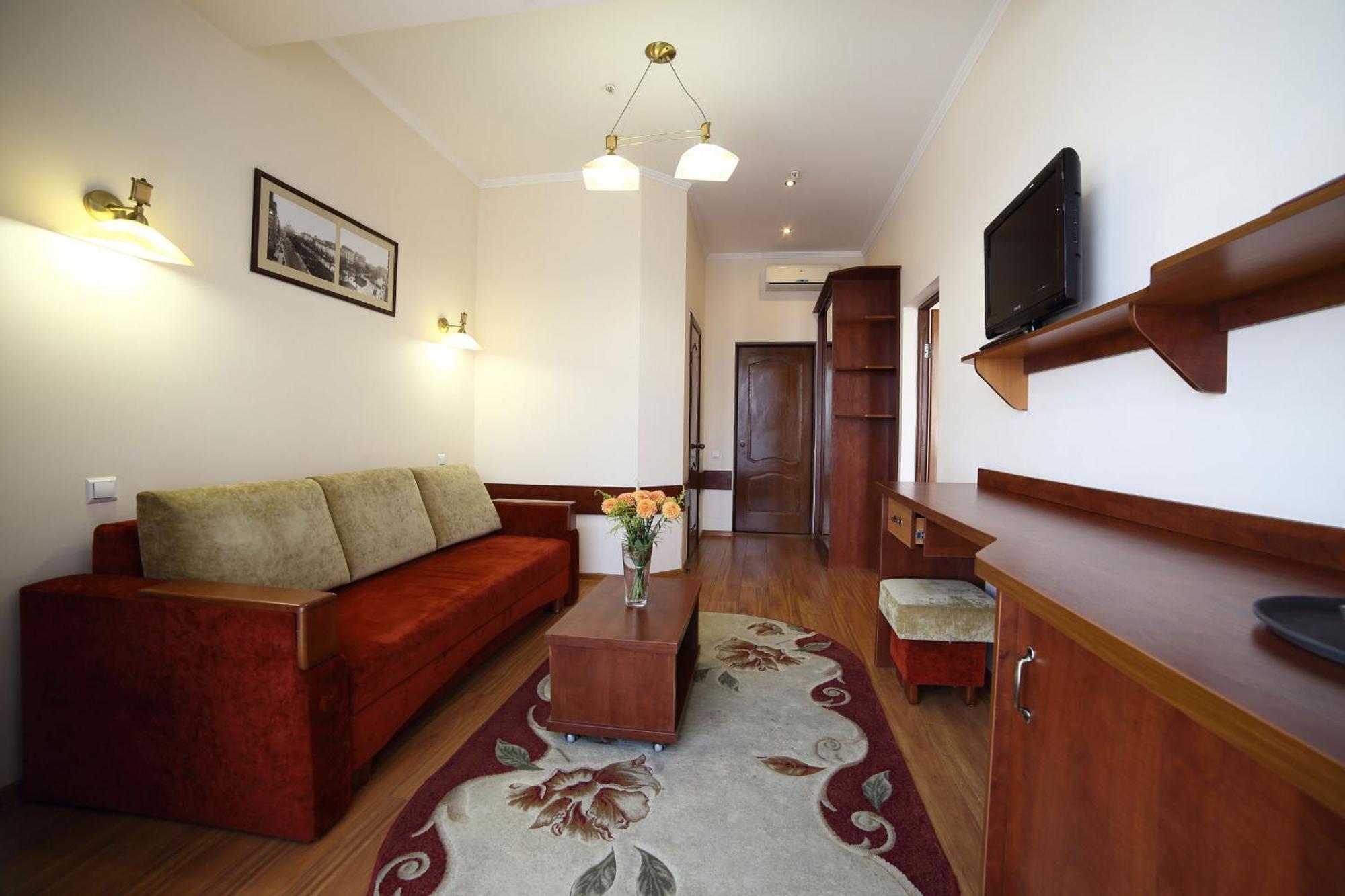 Hotel Соняхи Zimna Voda Exterior foto